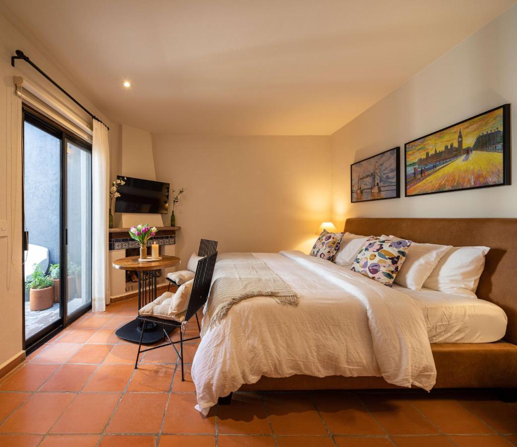 Rooftop Jacuzzi! Country-Style 4 Bedroom Cottage San Miguel de Allende Kültér fotó